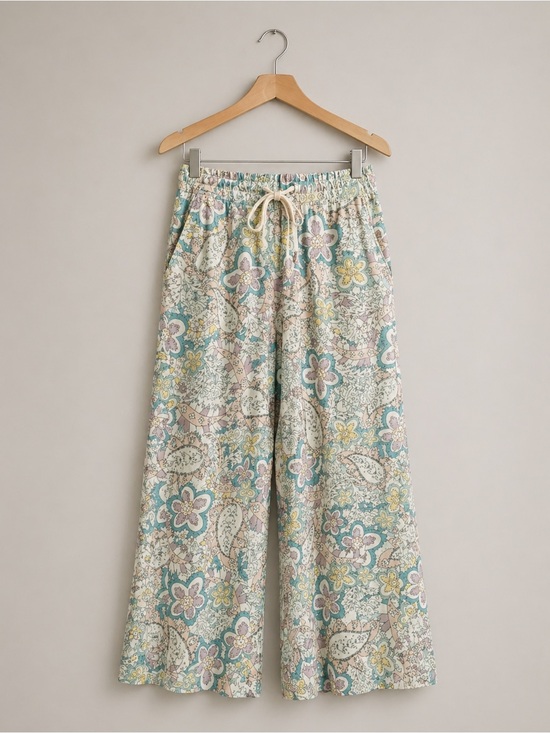 Sundry Pants - Sundry for Anthropologie Paisley Flare Pants. Size S NWT